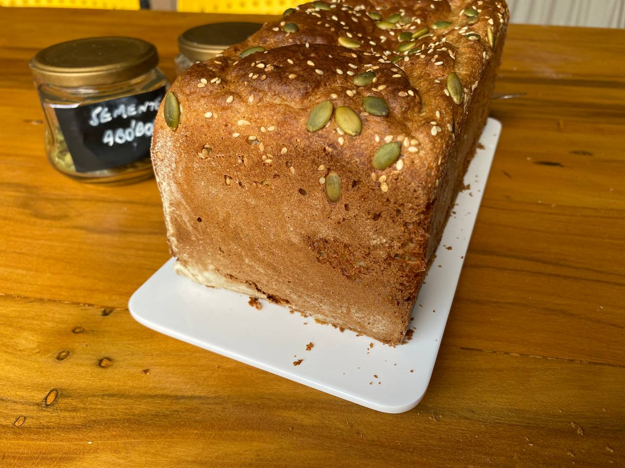 Gluten-free and lactose-free bread