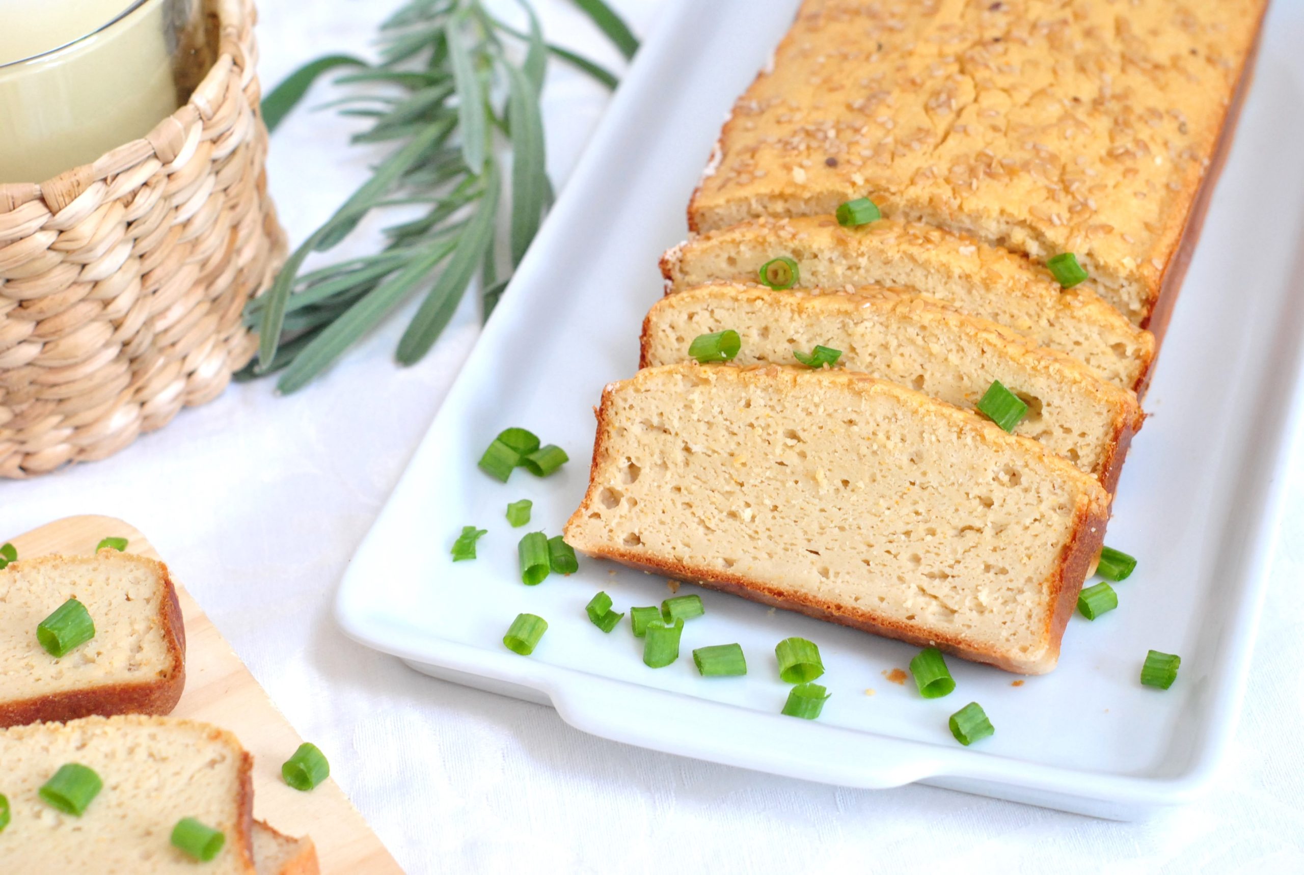 Low-calorie, yeast-free bread