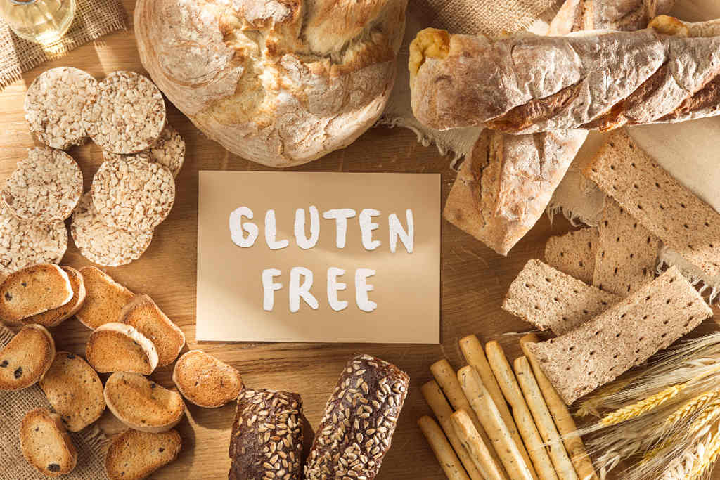 What is the advantage of removing gluten for those who are not intolerant?