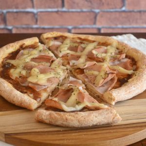 Pizza com borda recheada
